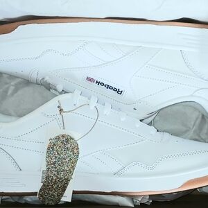 11.5 M Reebok Men's Club MEMT Gym Shoes COMFORT ORTHOLITE FOOTBED Navy/white NIB